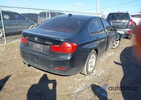 2013 BMW 328I xDrive z USA, uszkodzony, nr VIN WBA3B3G5XDNR80661